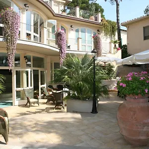 3* Hotel Atlantico
